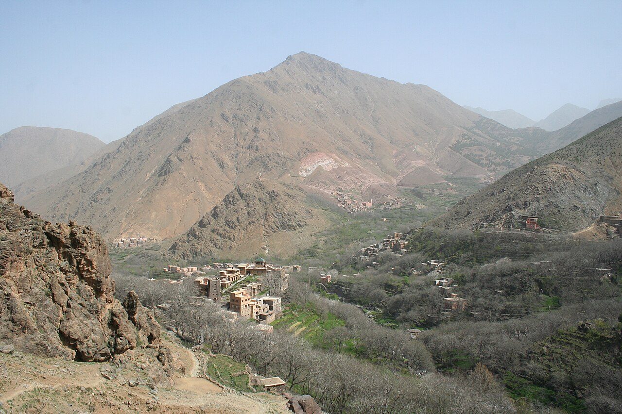 Tizi n'Tamatert on the High Atlas Traverse