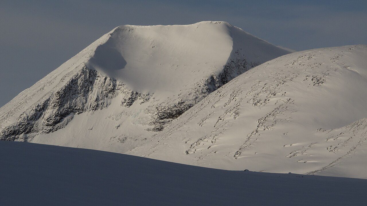 Kebnekaise turnoff on Kungsleden (The King's Trail)