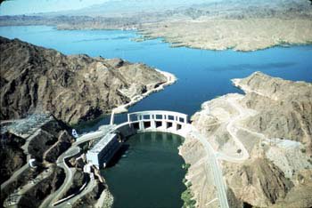 The Mojave and the Aqueduct on the Pacific Crest Trail