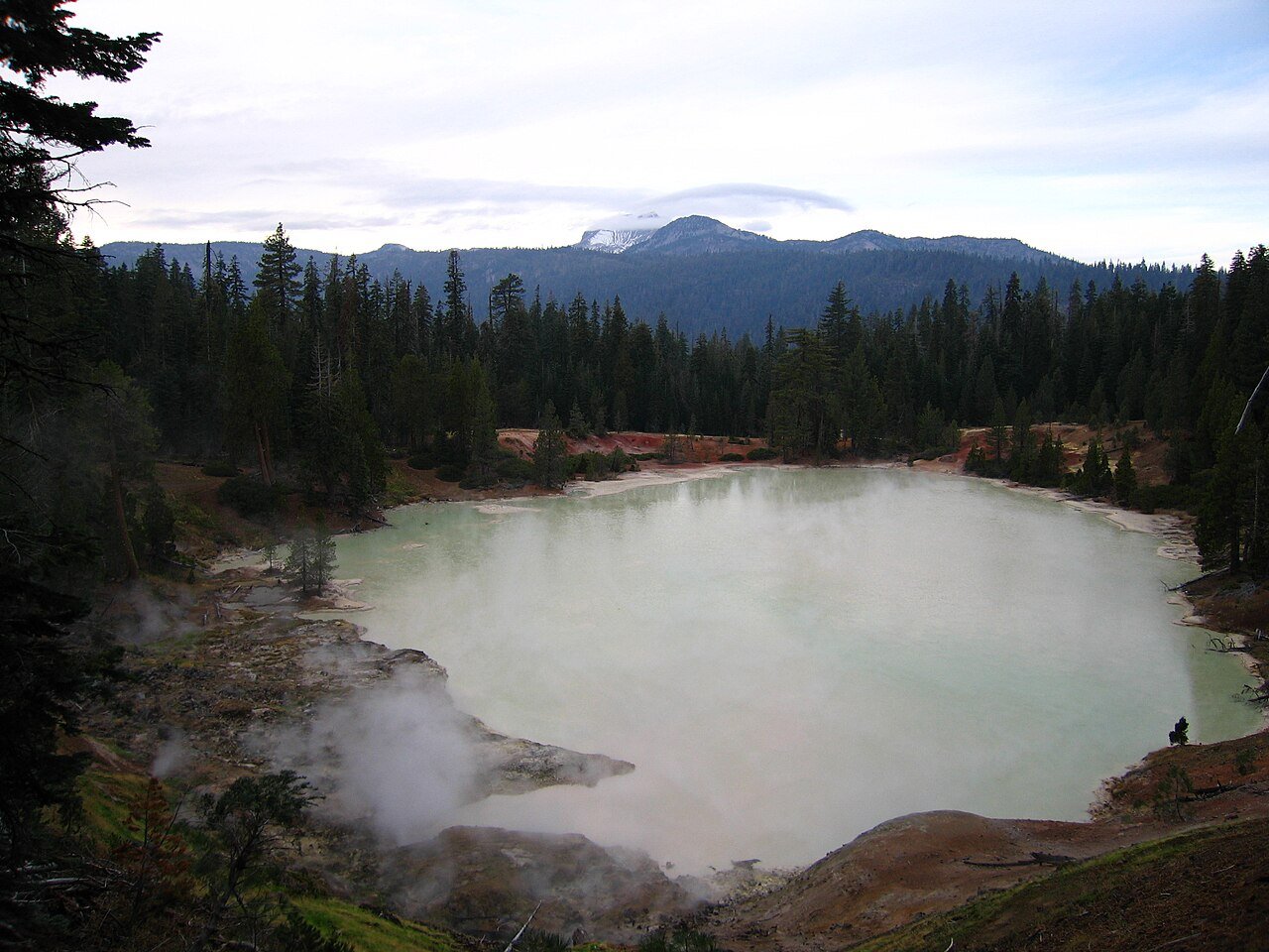 Drakesbad and Boiling Springs Lake on the Pacific Crest Trail