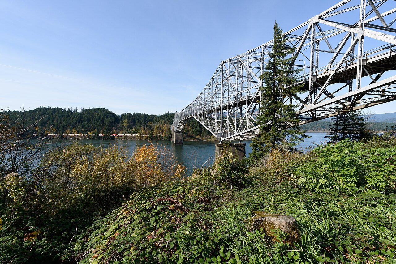 Bridge of the Gods on the Pacific Crest Trail