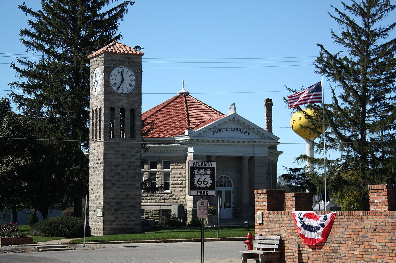 Atlanta IL (Bunyon's Statue) on Route 66