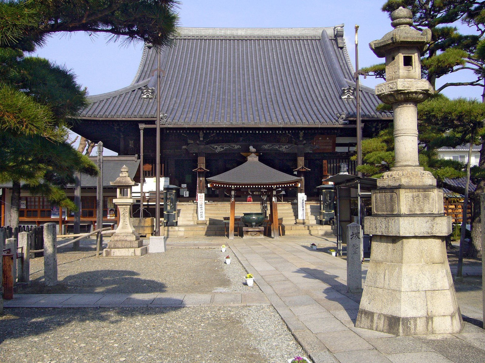 Fujiidera (Temple 11) on the Shikoku Pilgrimage
