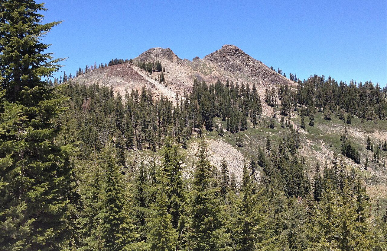 Twin Peaks on the Tahoe Rim Trail