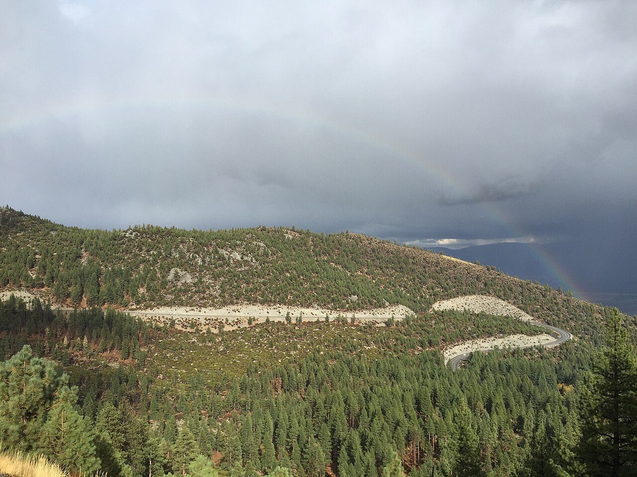 Kingsbury Grade on the Tahoe Rim Trail