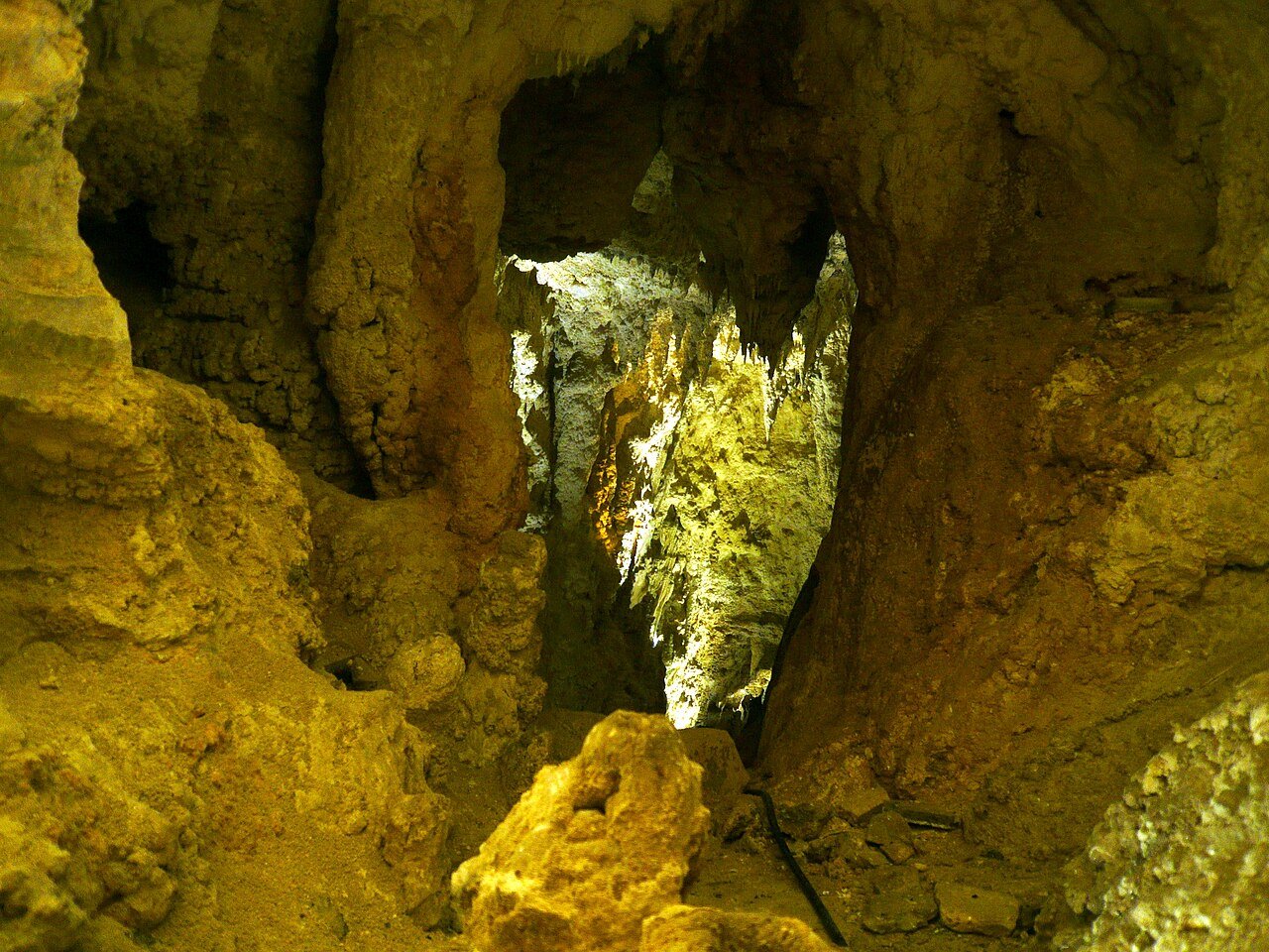 Waitomo Caves on Te Araroa