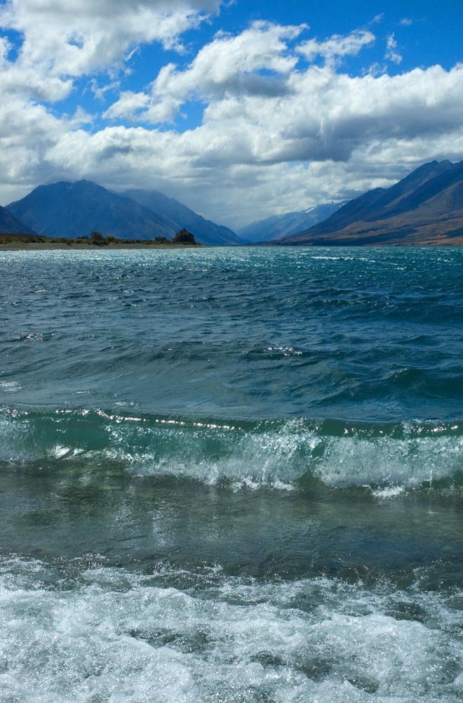 Lake Ōhau on Te Araroa